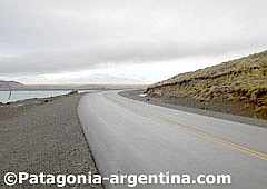 Camino al Glaciar Perito Moreno